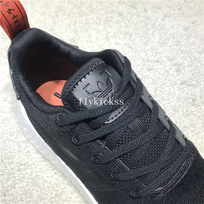 Adidas NMD R2 PrimeKnit Real Boost CG3384